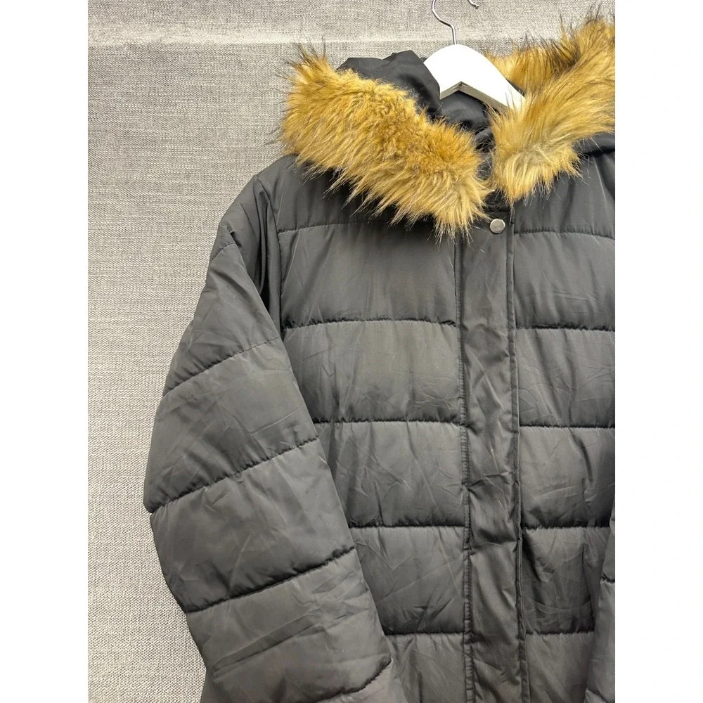 IloveSIA Puffer Jacket Womens 10 Black Lined Insulated Snap Front Hooded Winter‎